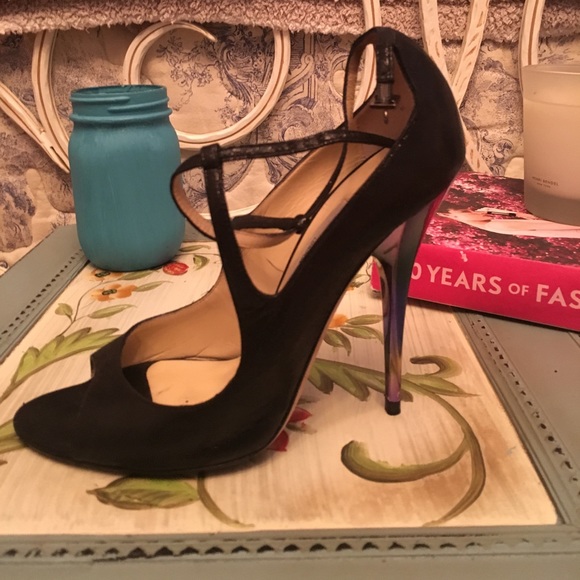Jimmy Choo Pumps - Picture 3 of 8